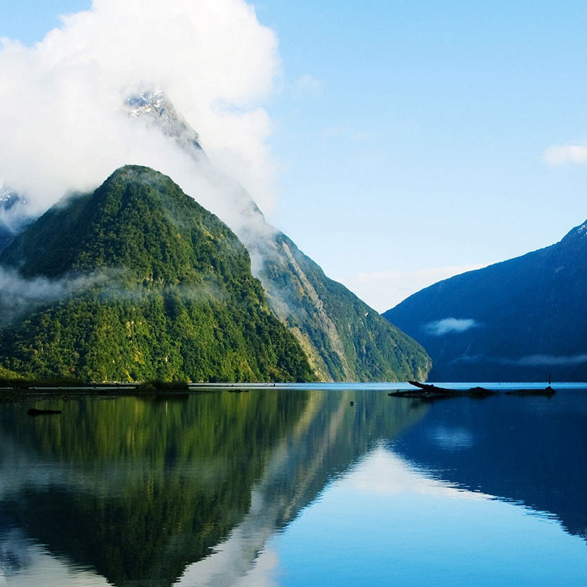 New Zealand Highlights Tour: South Island - Milford Sound