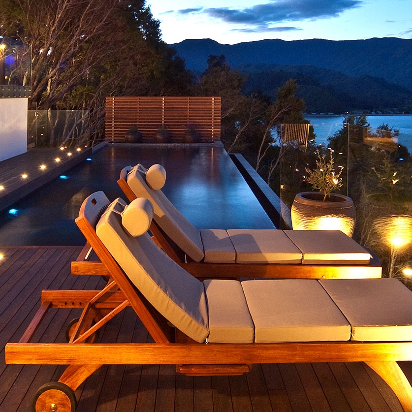 New Zealand Luxury Vacation - Split Apple Retreat