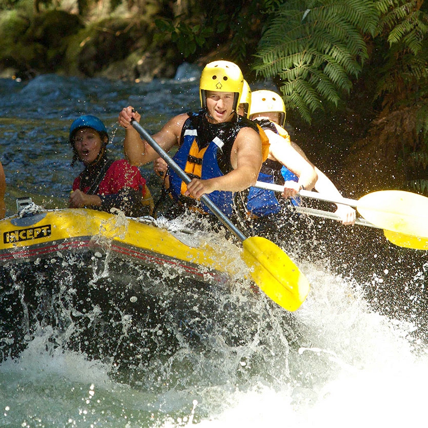 New Zealand Honeymoon Package: Outdoor Adventure - Rotorua Rafting