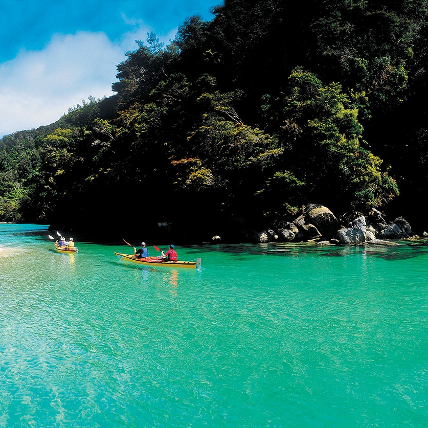 New Zealand Honeymoon Adventure - Sea kayaking Abel Tasman