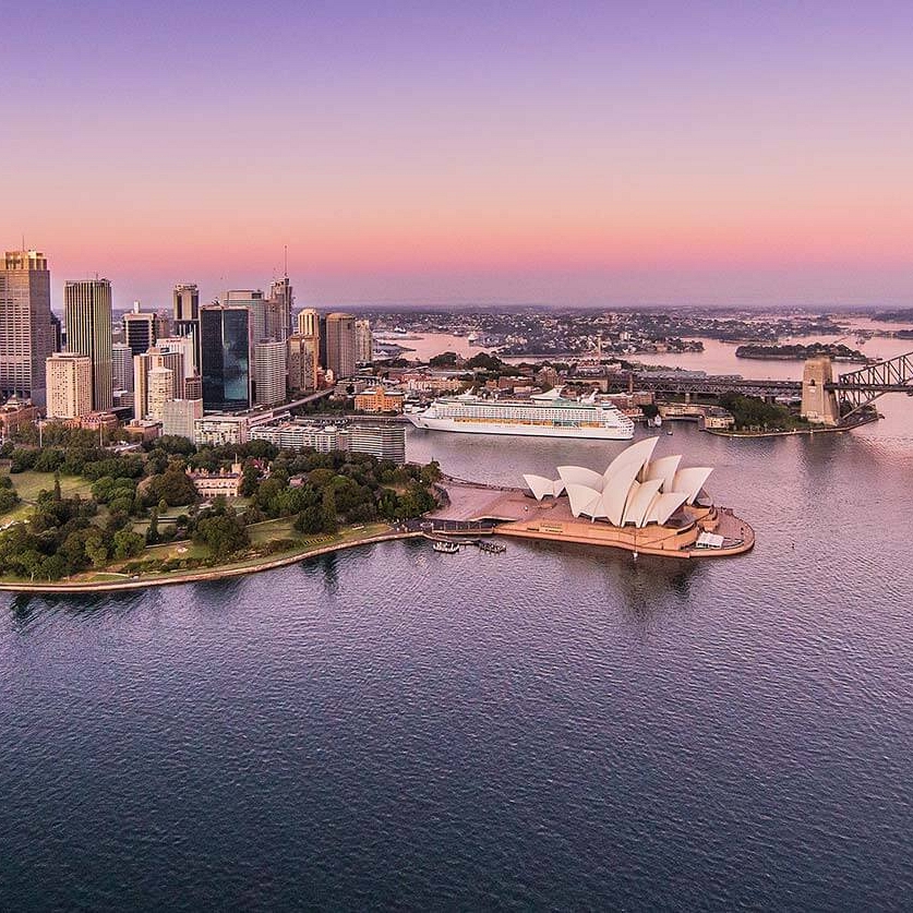 Sydney Skyline at Sunrise - South Pacific Vacations - Best Australia Vacation Packages