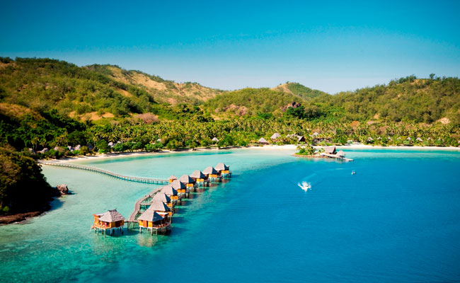 Blue Water of the Mamanucas - Likuliku Resort - Fiji Islands - Fiji Island Resorts