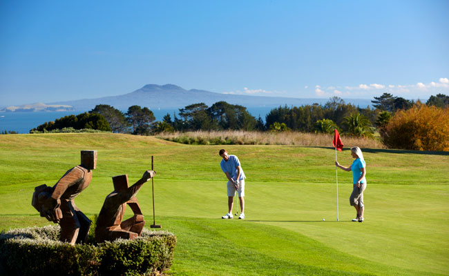 Putting on the greens at Formosa Country Club - Tourism New Zealand - Golf Travel in New Zealand and Australia