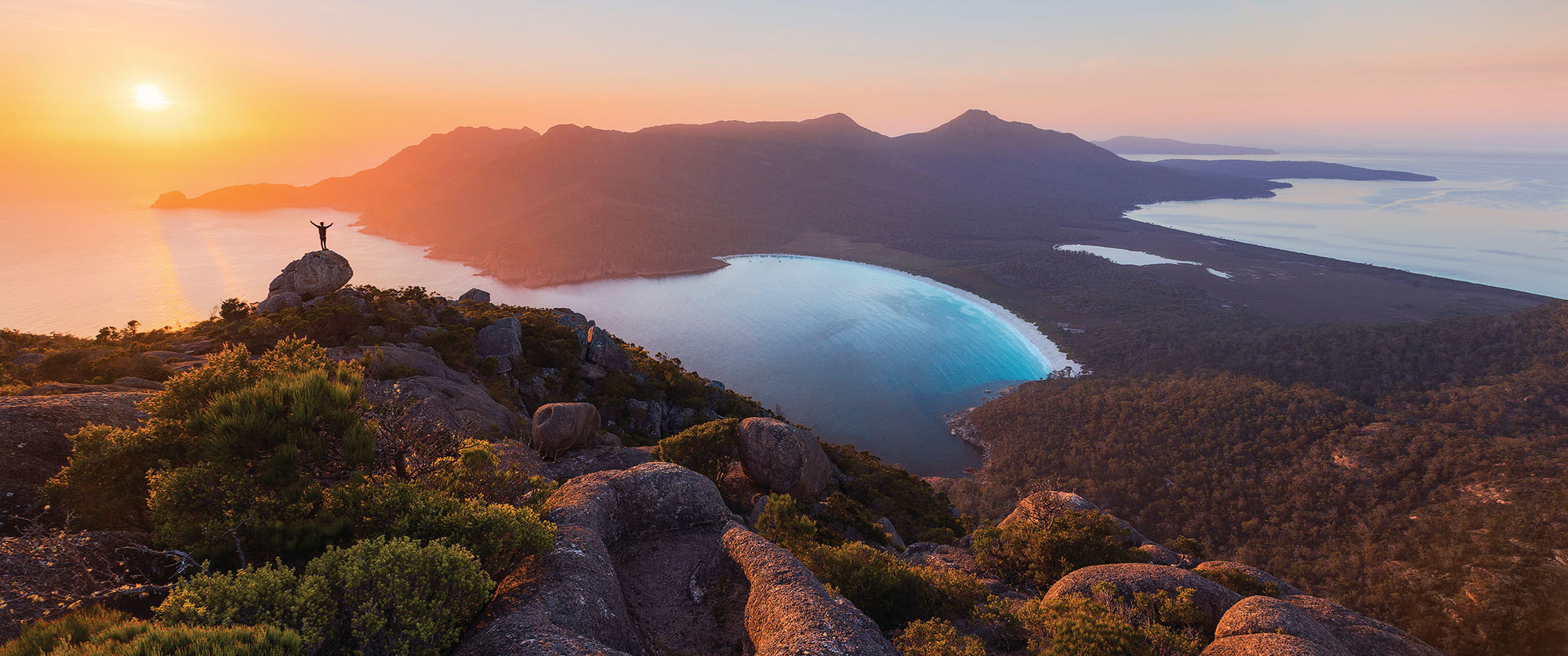Honeymoon in Australia: Tasmania Outdoor Encounters - Sunrise at Freycinet National Park, Wineglass Bay