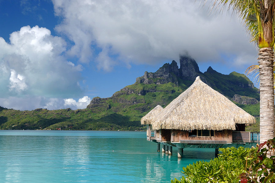 St Regis Bora Bora - Honeymoon Package - Tahiti Travel Expert - Best Bora Bora