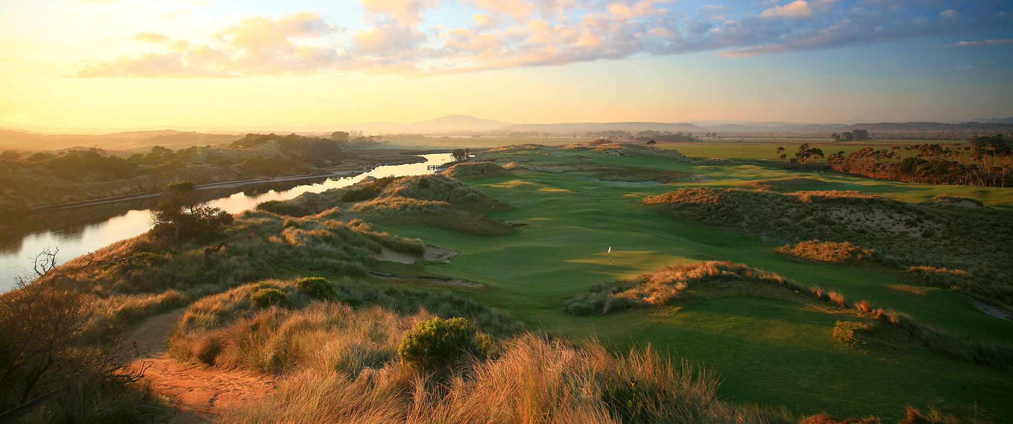 Australia Golf Vacations: Best Australian Golf Courses - Barnbougle Dunes