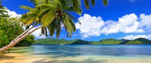 Fiji Overwater Bungalows: Fiji Beach Resort Vacation