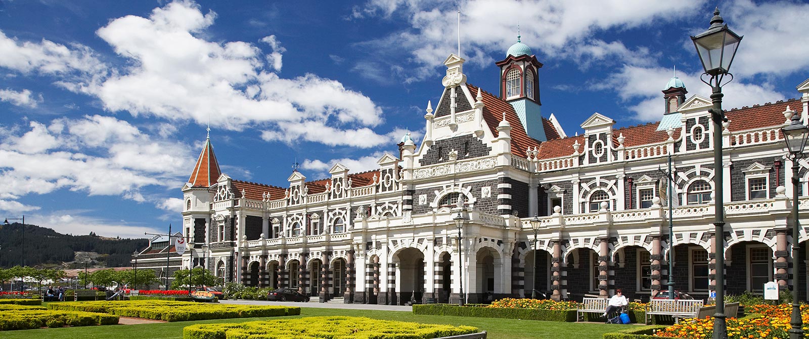 Historic Dunedin Rail Station - Book Your Trip to New Zealand - New Zealand Travel Agency
