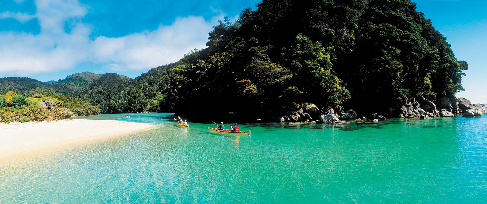 Sea Kayaking in Abel Tasman National Park - Book Your Trip to New Zealand - New Zealand Travel Agency