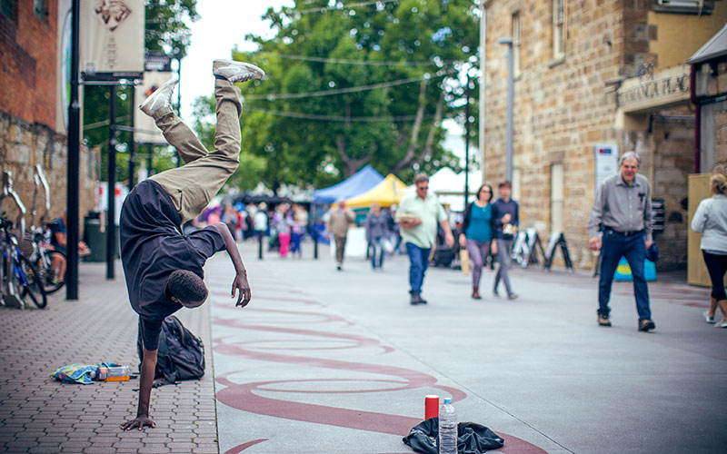 Street performer at the Salamanca Market in Hobart