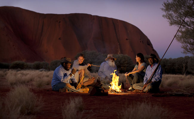Aboriginal cultural experience in the outback - Tourism Australia - Australia Family Travel