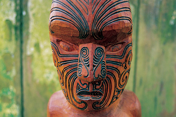 carved-figure-with-moko-maori-mc21_a3