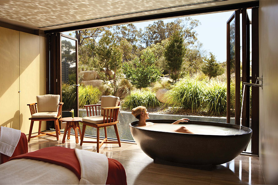 Saffire Freycinet, Tasmania Australia luxury lodge