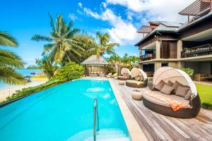Romantic Cook Islands: Beach Villa Vacation