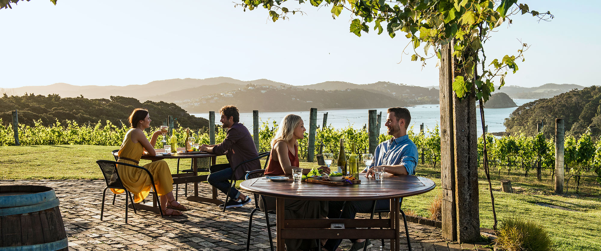 New Zealand Romantic Luxury Vacation - Wine and Dine in Bay of Islands