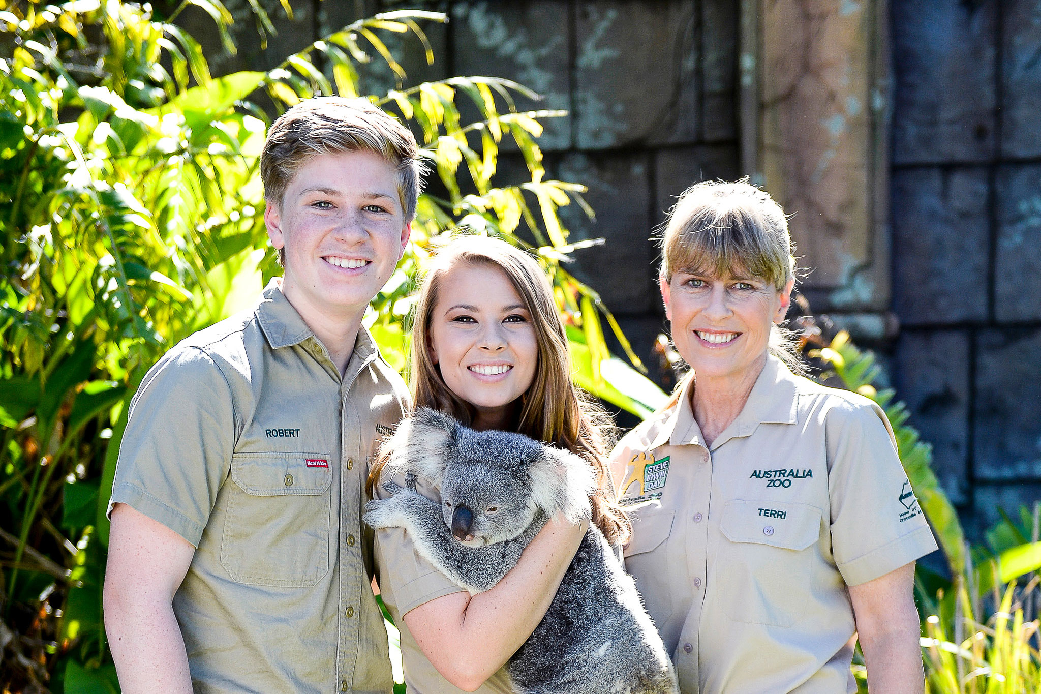 Australia Zoo - Irwin Family with Koala